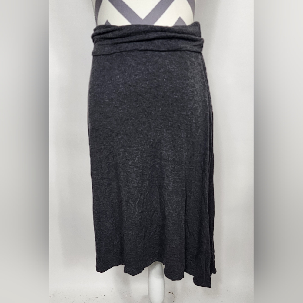 Cute Olivia Moon gray  elastic waist skirt, small